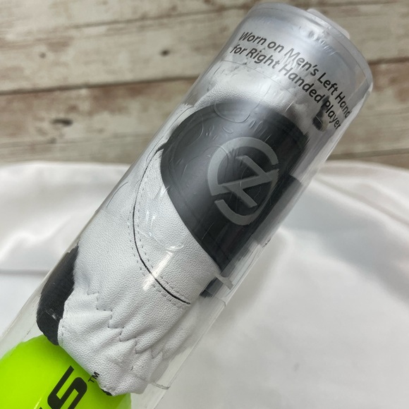 SUPERTUBES UNIVERSAL FIT GOLF GLOVES LEFT HAND & 3 BALLS & 10 PRONG TEES NEW - Picture 5 of 8